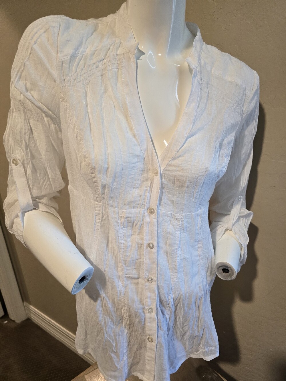 Guess White Button-Front Women's Blouse